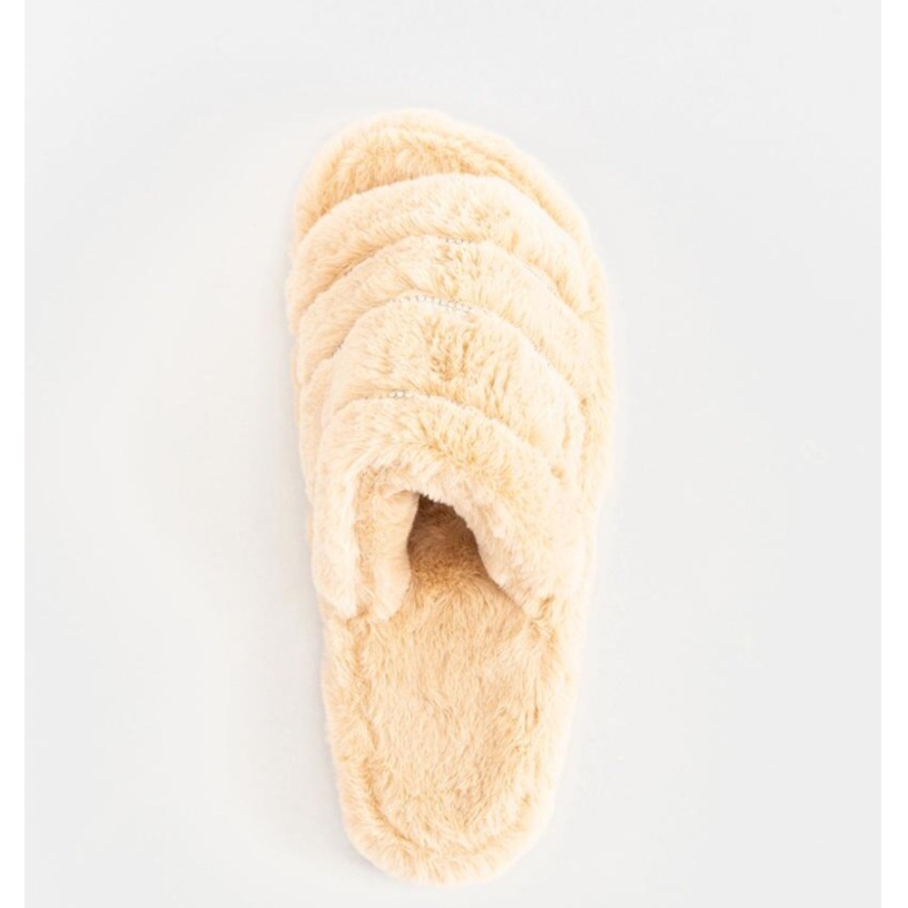 NWT Rhinestone Faux Fur Slippers Size 7 - Picture 6 of 9